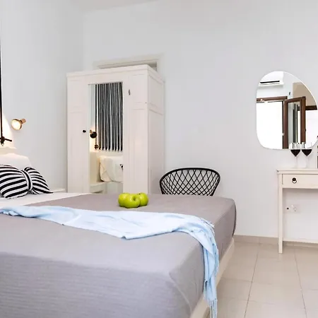 Villa Naxos Center Superior Quadruple Balcony 200m From St, George Views Naxos City